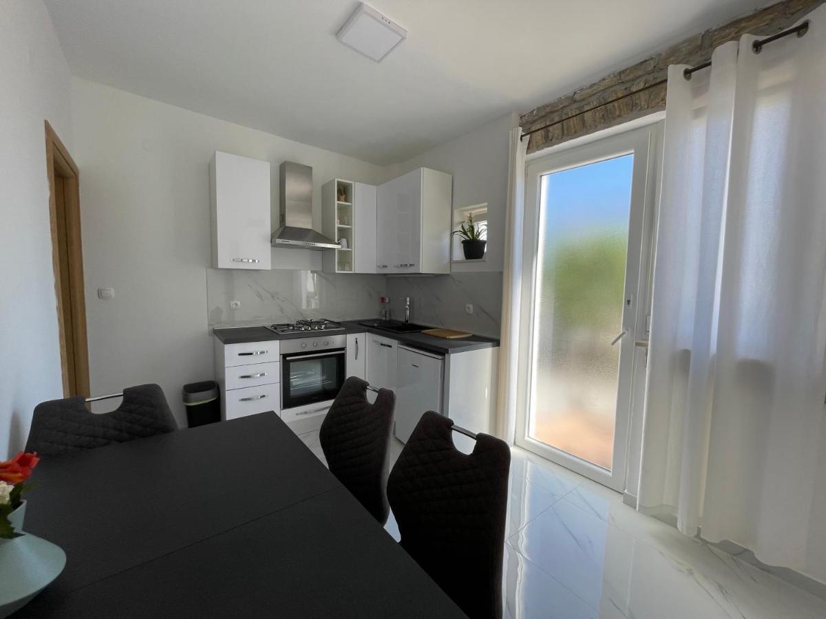 Apartmani Jasminka Водице Экстерьер фото
